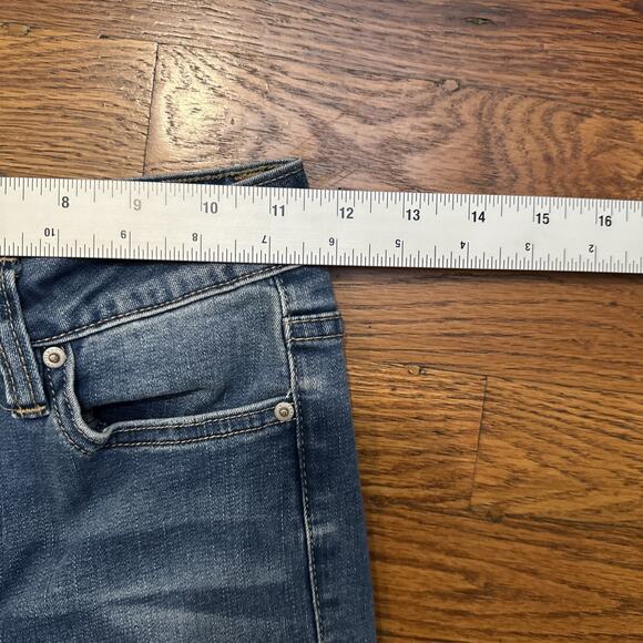 YMI bell Bottom Button Fly High Waisted Women’s Jeans Size 3/26 Distressed - Picture 11 of 16